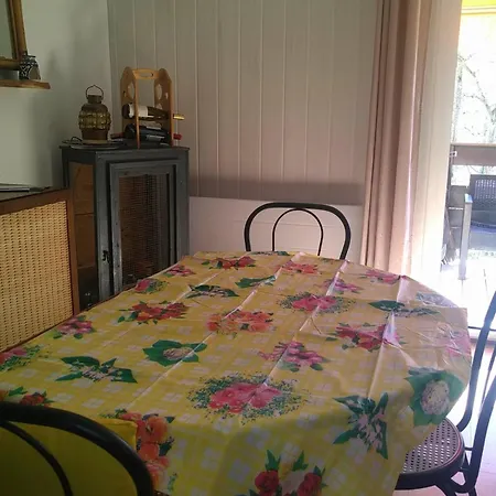 A La Montagne, Piscine Et Tennis Apartment
